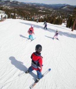 Tahoe Donner kids skiing