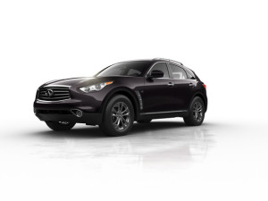 The edgy design of the Infiniti QX70 is not for everyone, falling short of the elegance that other midsize luxury SUVS provide.