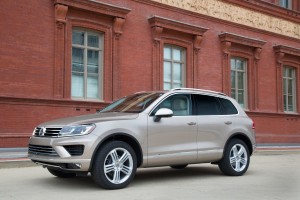 No matter the engine choice, the Touareg provides a refined ride that is comfortable, offers confident steering and dependable braking. It’s 