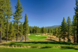 Both Gray’s Crossing and Old Greenwood are located within 15 minutes from The Ritz-Carlton, Lake Tahoe, but they offer distinctive experiences. 