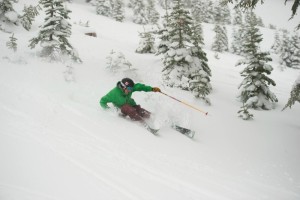 Prior to today's snow, Heavenly ski resort had 17 lifts and 50 runs. The base depth is 24 inches.