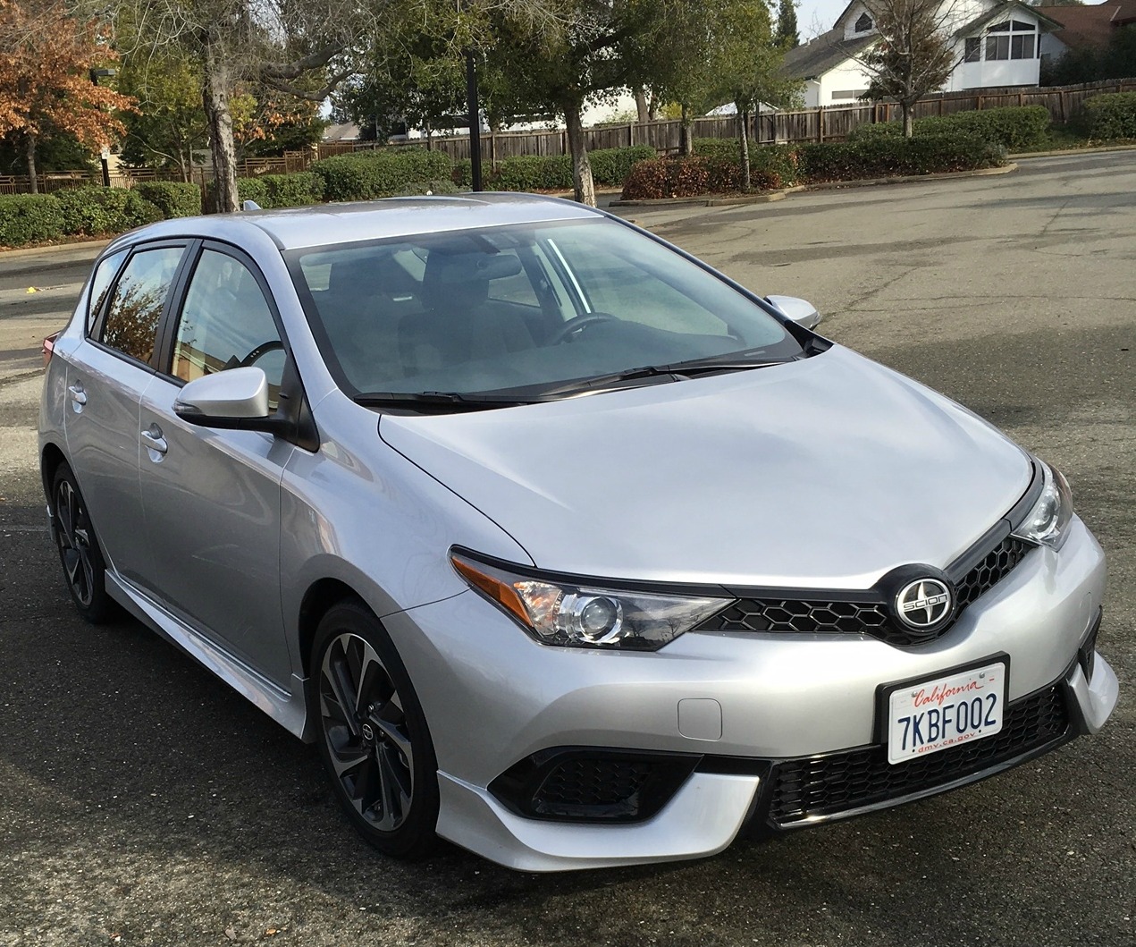 New compact hatchback: Scion iM