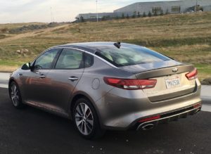 The 2016 Kia Optima features a chassis that is primarily constructed of high-strength steel, The South Korean automaker believes the changes will provide better handling, increase stability at high speeds and add to the structural rigidity. 