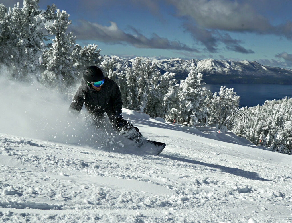 Heavenly ski resort open until Memorial Day