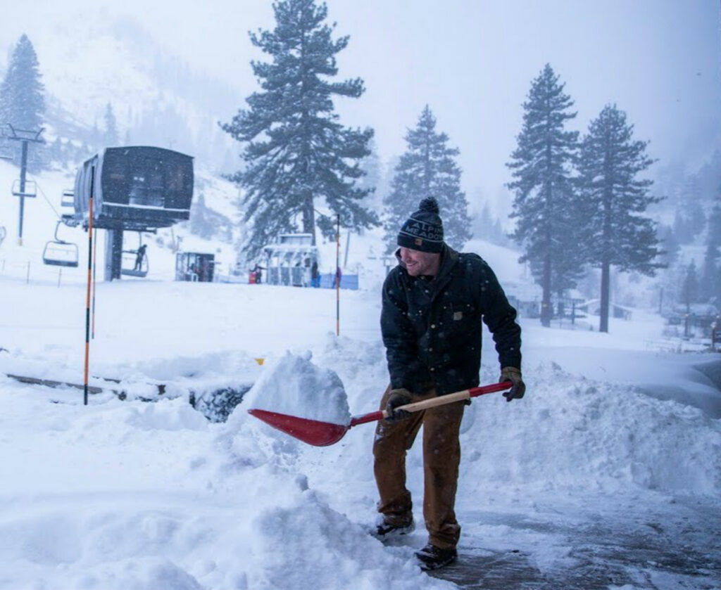 Six Tahoe Ski Resorts Open For Thanksgiving