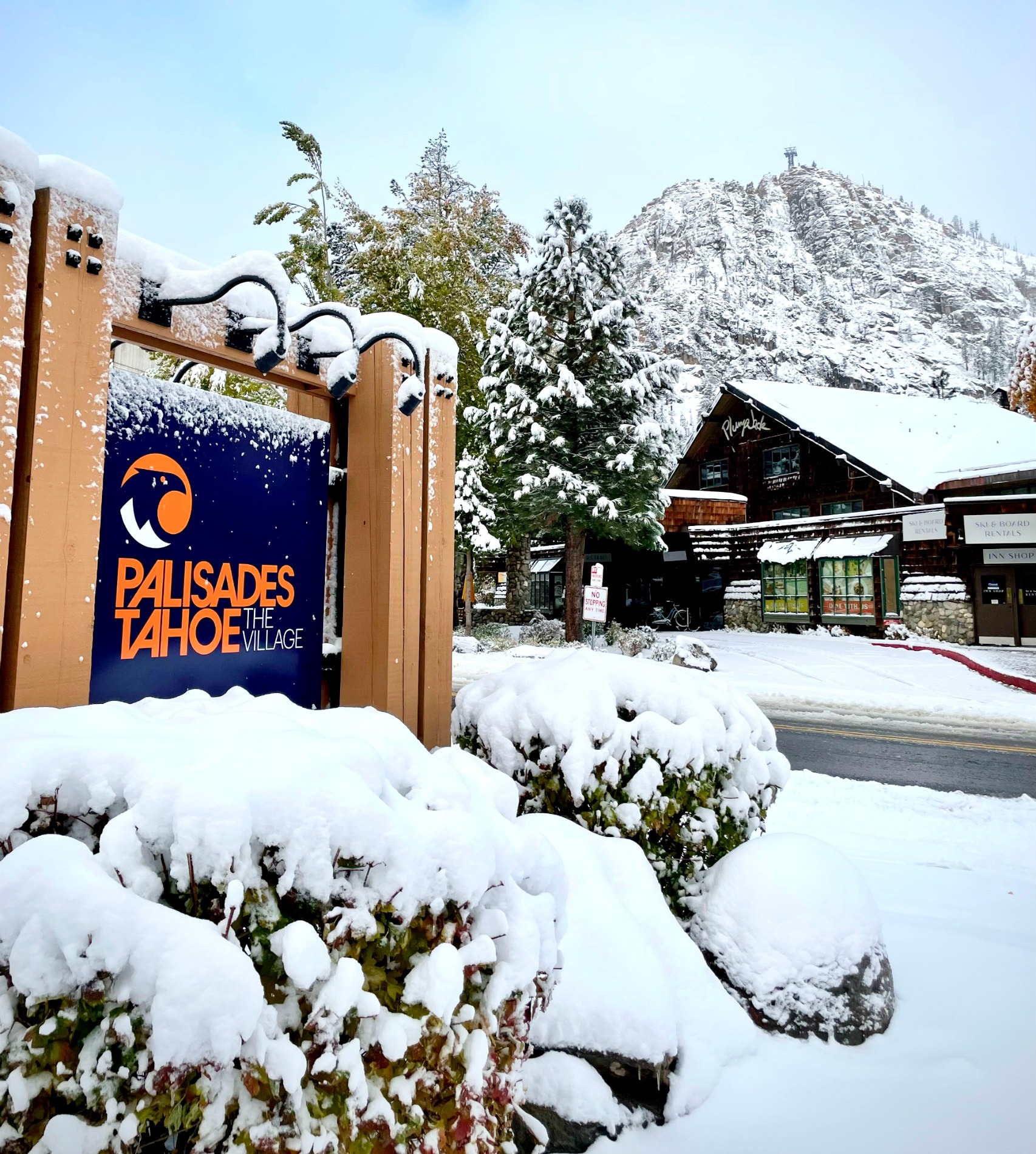 Palisades Tahoe Opens For Season