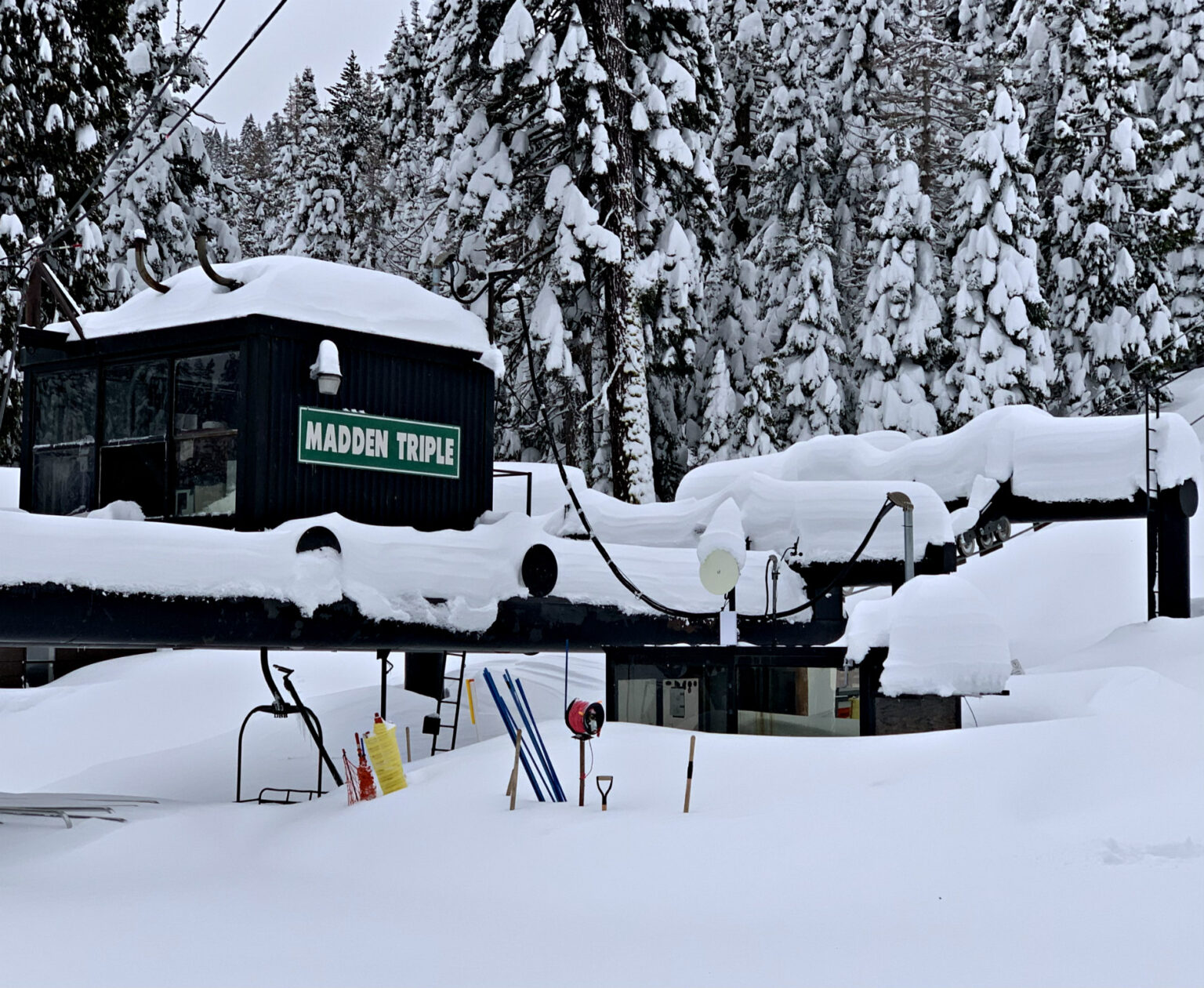 Epic New Year’s snow totals for Tahoe ski resort