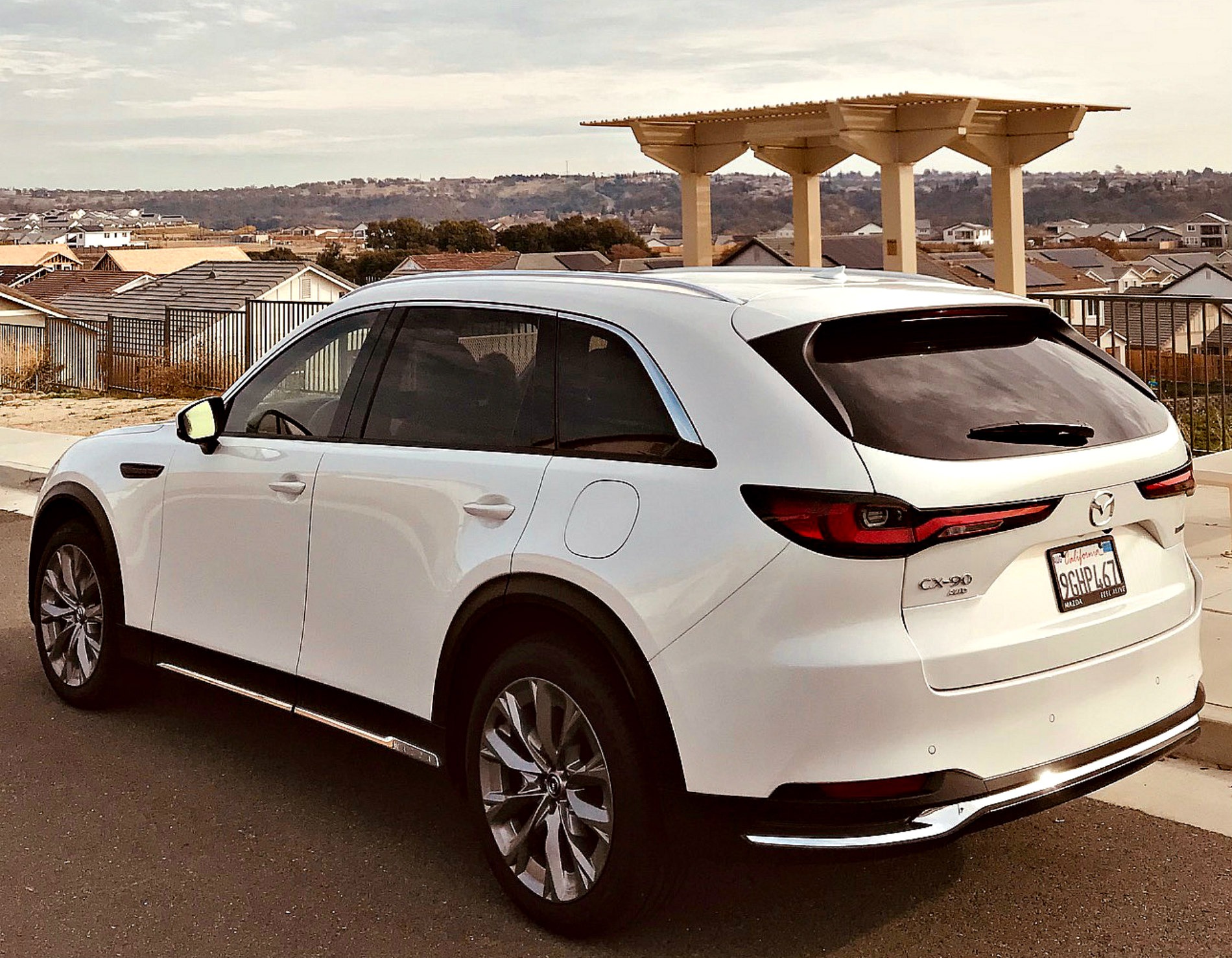 Mazda unveils CX90 plugin hybrid